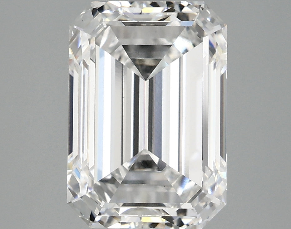 2.9 ct EM Lab-Grown Diamond · D / VVS2 · IGI
