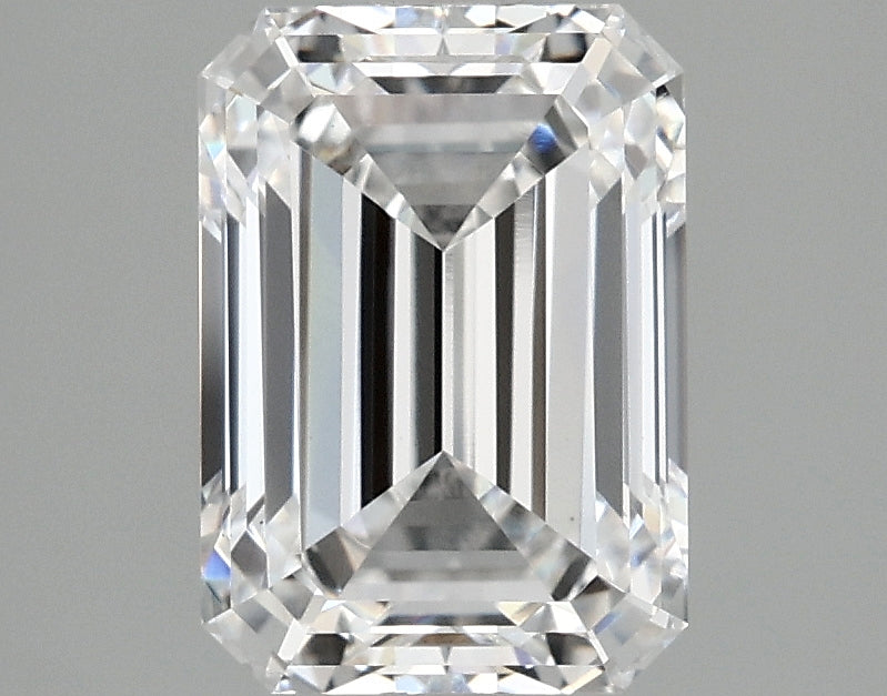 2.6 ct EM Lab-Grown Diamond · E / VS1 · IGI