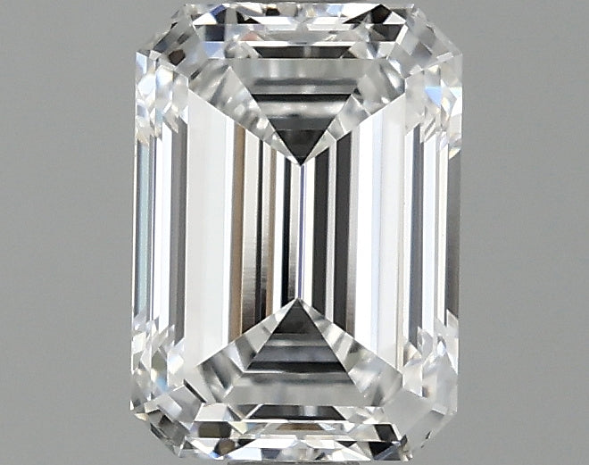 1.1 ct EM Lab-Grown Diamond · E / VVS2 · IGI