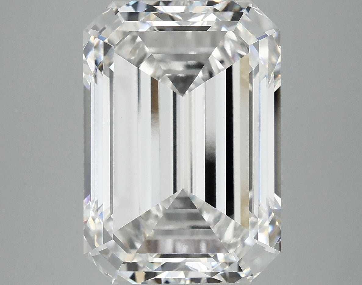 8.4 ct EM Lab-Grown Diamond · E / VVS2 · IGI