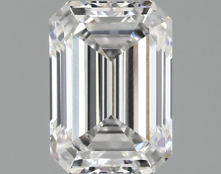 1.55 ct EM Lab-Grown Diamond · E / VVS2 · IGI