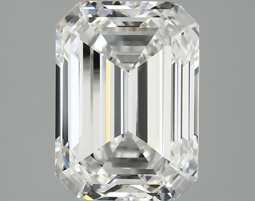 3.05 ct EM Lab-Grown Diamond · E / VVS2 · IGI