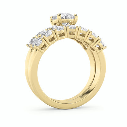 3.5CTW Oval Shaped Lab Grown Diamond (G/VS) Bridal Set with Matching Band and  Ring in 14K Gold