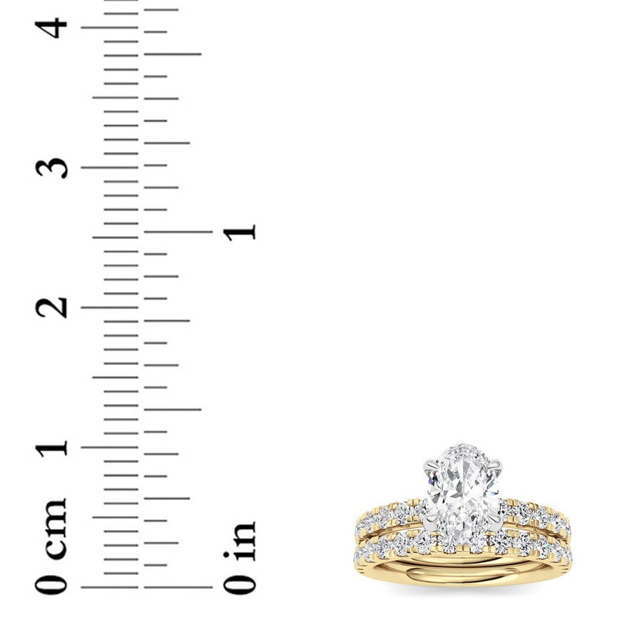 2CTW Oval Shaped Lab Grown Diamond (F/VS) Classic Accented  Set With Band and Engagement Ring in 14K Gold