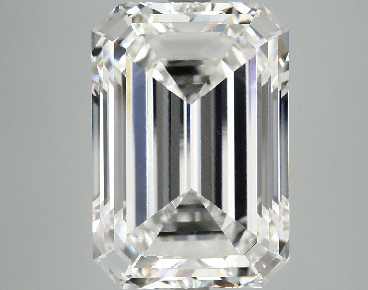 8.34 ct EM Lab-Grown Diamond · E / VVS2 · IGI