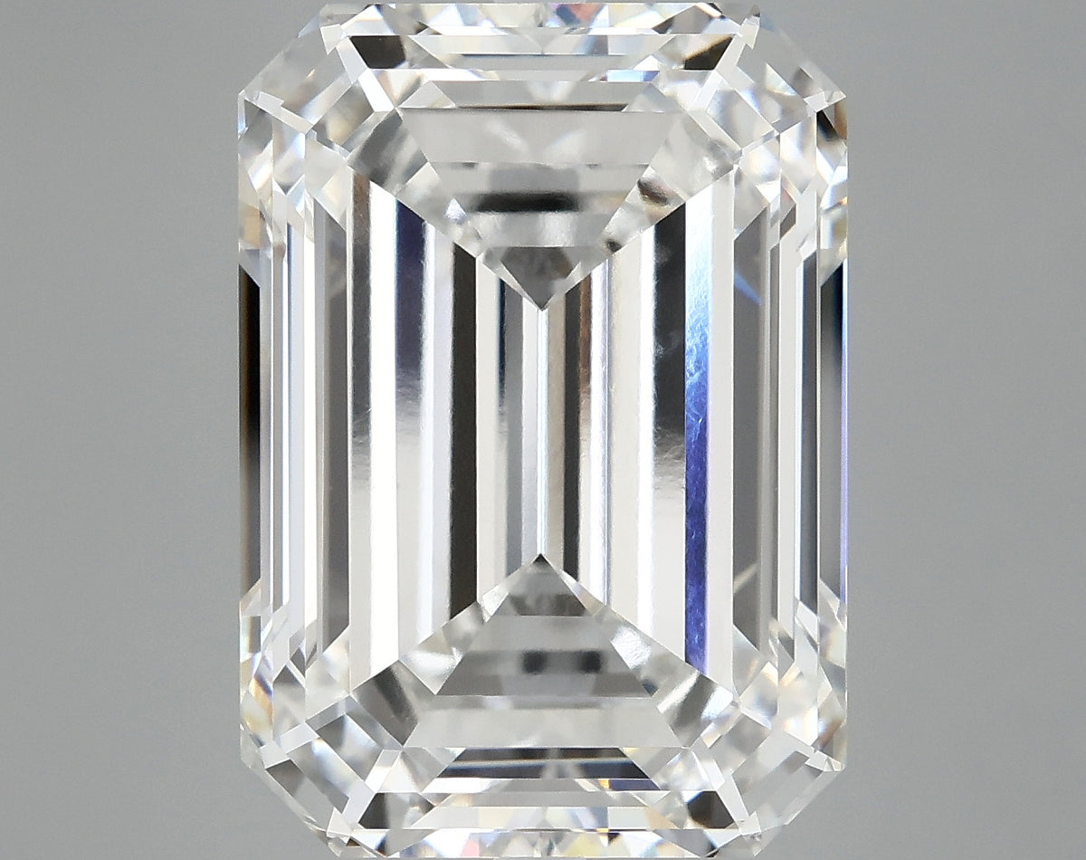 12.46 ct EM Lab-Grown Diamond · E / VVS2 · IGI