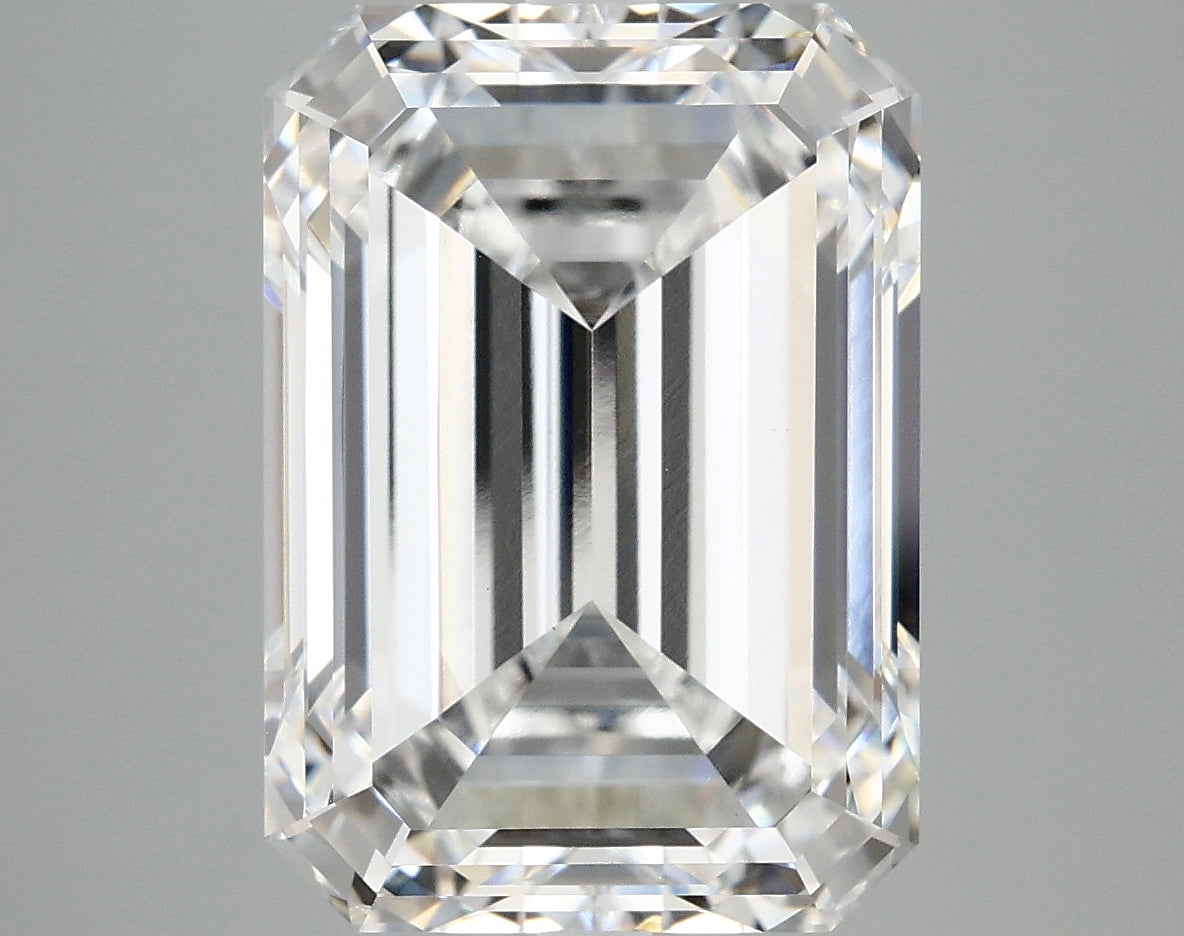 8.6 ct EM Lab-Grown Diamond · E / VVS2 · IGI