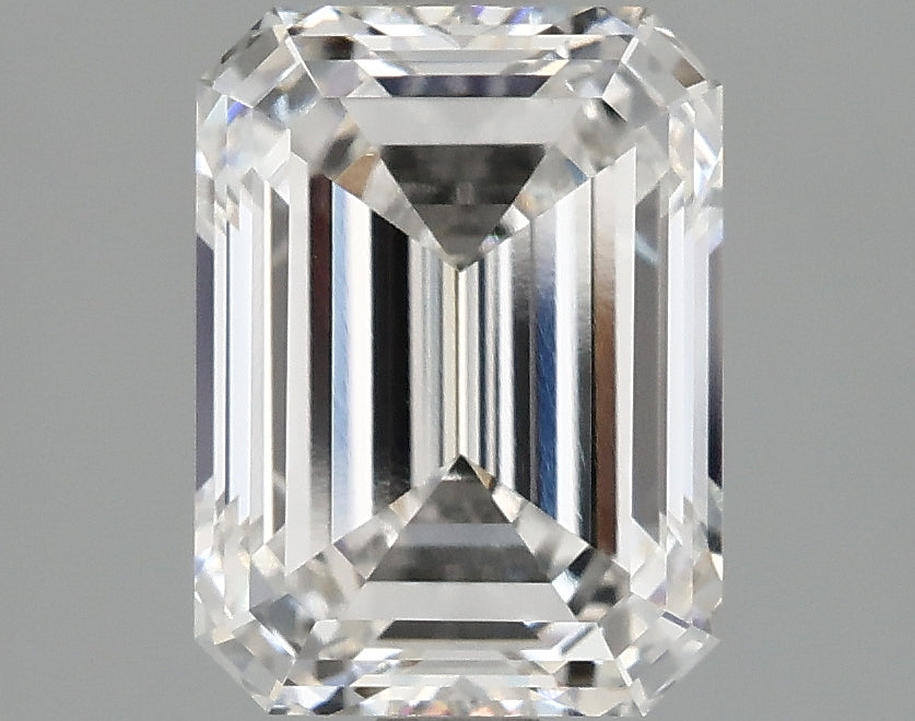 2.55 ct EM Lab-Grown Diamond · E / VVS2 · IGI