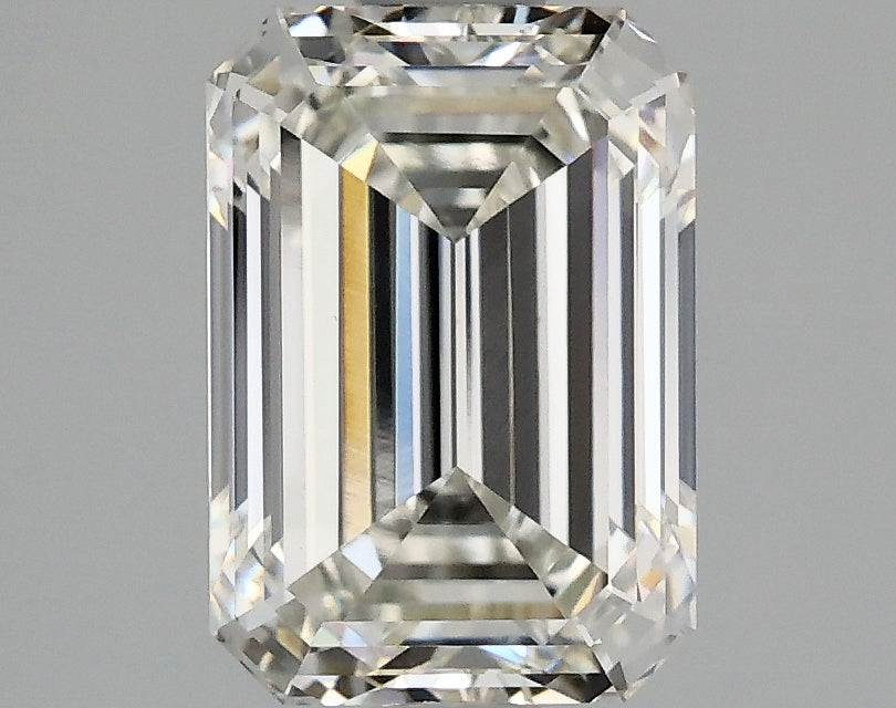 2.1 ct EM Lab-Grown Diamond · G / VVS2 · IGI