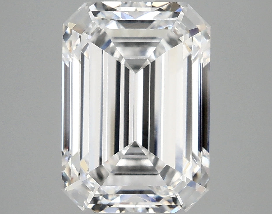 4.05 ct EM Lab-Grown Diamond · D / VVS2 · IGI