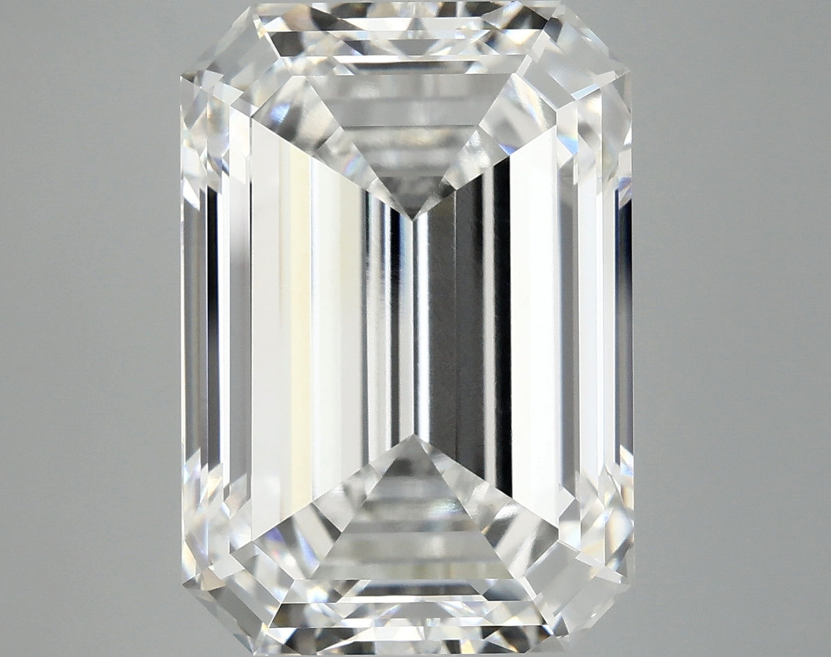 12.54 ct EM Lab-Grown Diamond · E / VVS2 · IGI