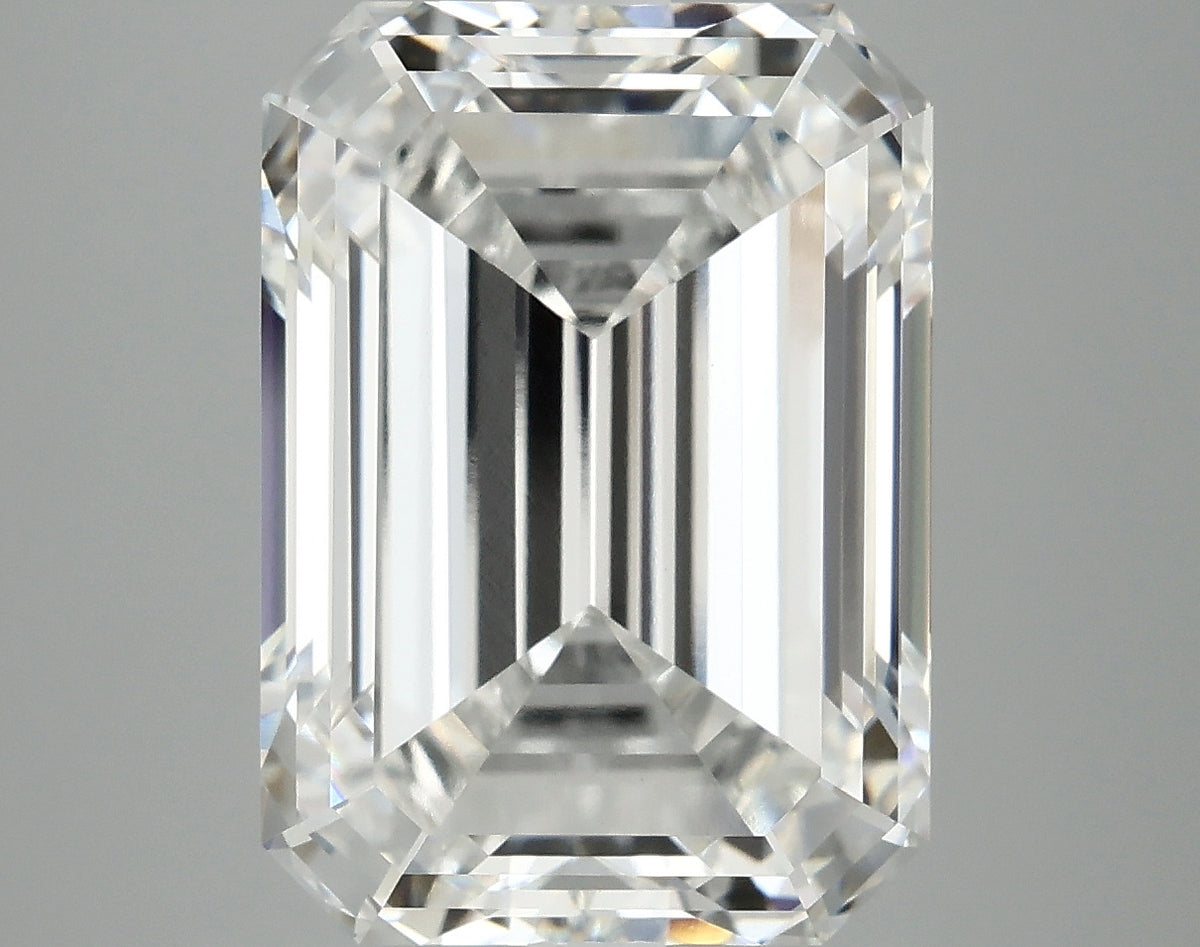 8.25 ct EM Lab-Grown Diamond · F / VVS2 · IGI