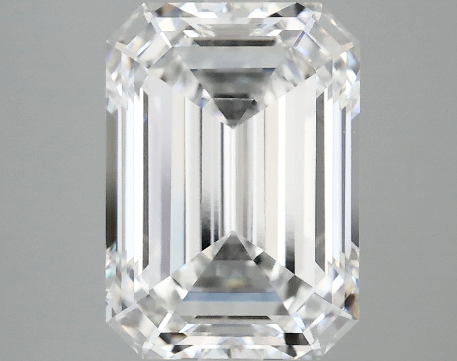 3.95 ct EM Lab-Grown Diamond · D / VS1 · IGI