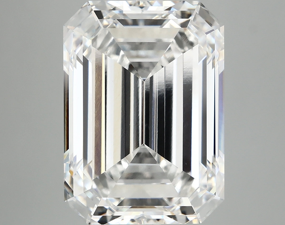 9.25 ct EM Lab-Grown Diamond · F / VVS2 · IGI