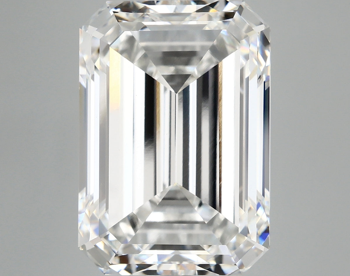 12.32 ct EM Lab-Grown Diamond · E / VVS2 · IGI
